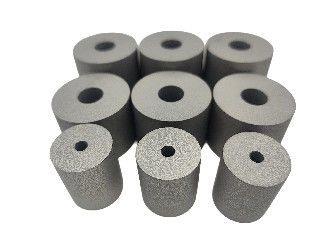 Runde Wolframkarbid-Kaltstauchmatrizen für Stahlkompatibilität und -leistung